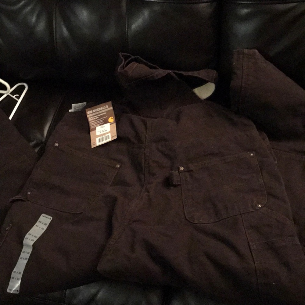 Carhartt bib overhauls